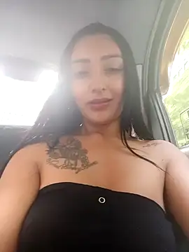 Snapshot of Kathy_bella18 chatting on January 2, 8:46 pm Kathy bella18 online show from January 2, 8:46 pm