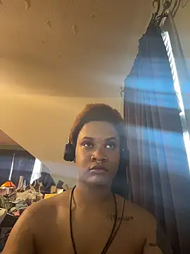 Snapshot of nickytheehawtie chatting on February 18, 6:26 pm nickytheehawtie online show from February 18, 6:26 pm