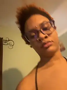 Snapshot of nickytheehawtie chatting on February 24, 1:42 pm nickytheehawtie online show from February 24, 1:42 pm