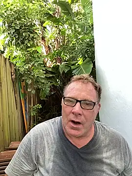 Snapshot of Cockmilker09 chatting on September 27, 12:21 pm Cockmilker09 online show from September 27, 12:21 pm