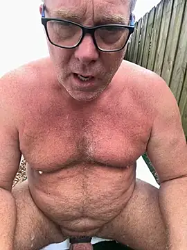 Cockmilker09 online show from May 16, 7:56 pm