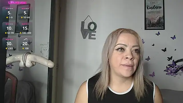 LIila28six online show from February 24, 12:30 am