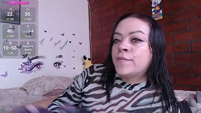 LIila28six online show from February 9, 2:54 pm