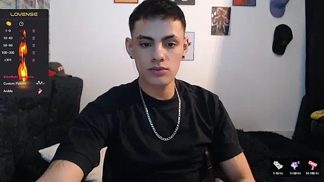 Snapshot of danilohot_19 chatting on December 17, 9:16 pm danilohot 19 online show from December 17, 9:16 pm