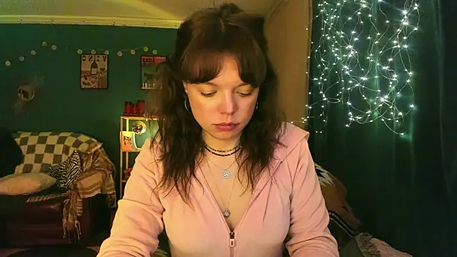 ClancyMorissey online show from March 1, 7:05 pm