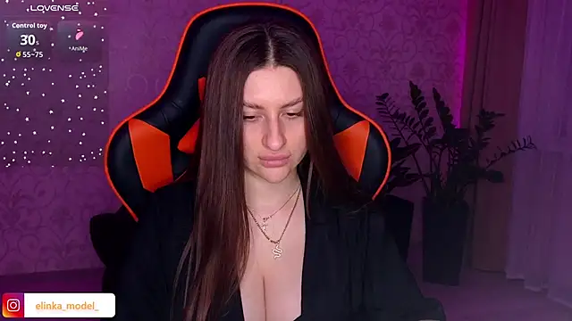 Elishka  online show from October 5, 6:50 pm