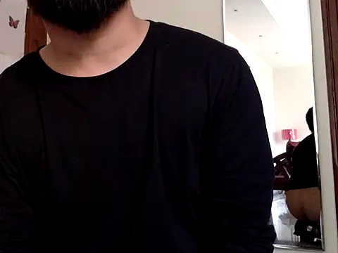 huny0019 online show from May 6, 11:04 am