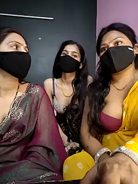 cutee  crazy online show from February 20, 1:55 pm