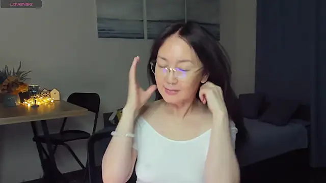 AvroraSakura online show from December 22, 1:33 pm