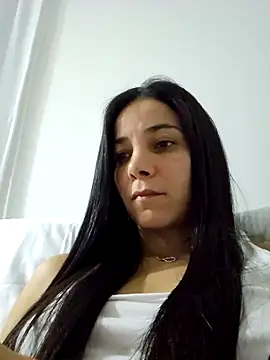 miaeyes online show from January 5, 1:56 am