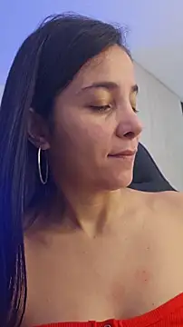 miaeyes online show from November 8, 12:16 pm