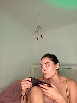 ASHLEY BLAIR online show from March 25, 9:32 pm