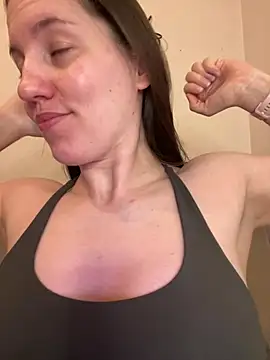 Snapshot of Nicole-Ray chatting on January 12, 11:50 am Nicole-Ray online show from January 12, 11:50 am