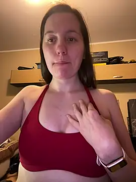 Snapshot of Nicole-Ray chatting on February 5, 9:29 pm Nicole-Ray online show from February 5, 9:29 pm