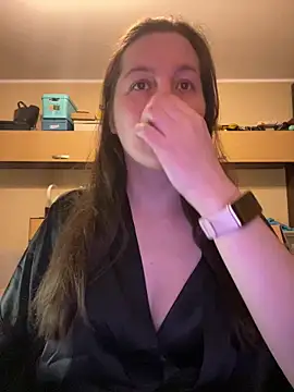 Snapshot of Nicole-Ray chatting on March 22, 12:06 am Nicole-Ray online show from March 22, 12:06 am