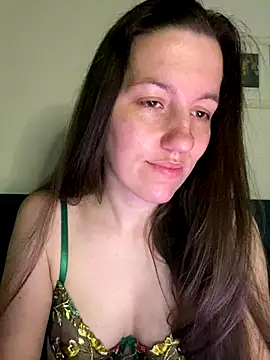 Snapshot of Nicole-Ray chatting on September 10, 4:45 am Nicole-Ray online show from September 10, 4:45 am