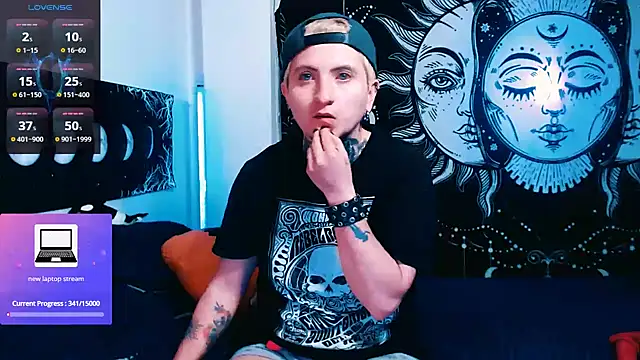 Snapshot of Marieblueeyes chatting on February 7, 3:10 am Marieblueeyes online show from February 7, 3:10 am