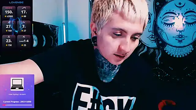 Snapshot of Marieblueeyes chatting on February 20, 6:26 am Marieblueeyes online show from February 20, 6:26 am