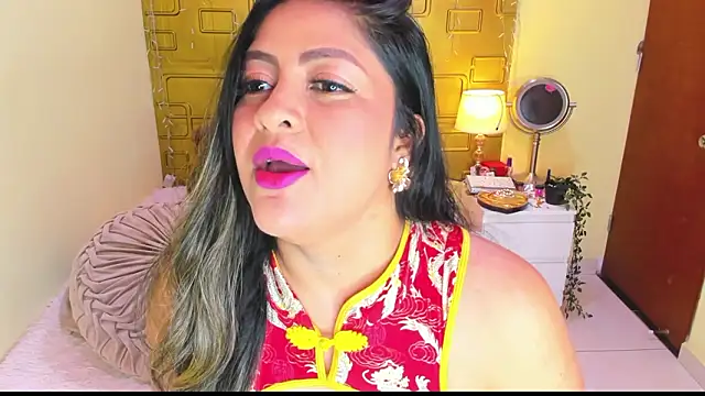 Julia Haye online show from March 15, 11:11 pm