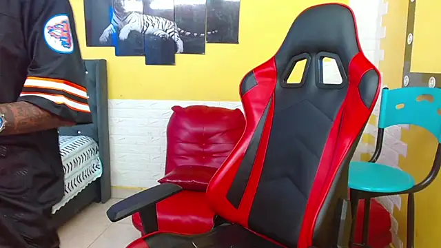 ManSant online show from October 29, 3:36 pm