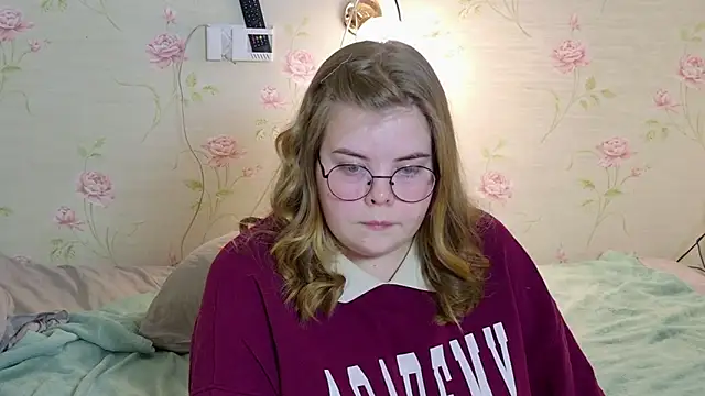 sinnamon  online show from February 20, 4:18 pm