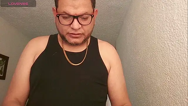 SexDiffrent online show from December 14, 2:44 pm