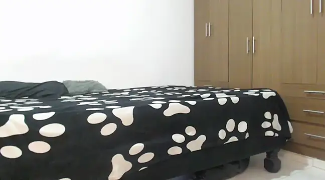 Snapshot of zendayasexxx chatting on January 23, 3:05 am zendayasexxx online show from January 23, 3:05 am