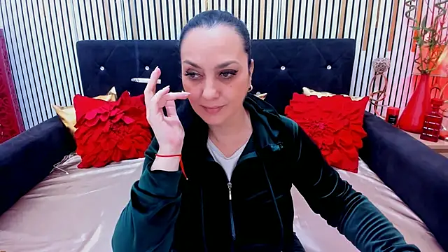 kattsuunnyy online show from March 5, 8:38 pm