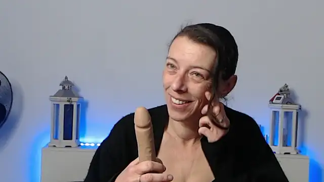 Oriane Jackson online show from March 16, 5:24 am