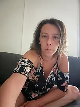 Oriane Jackson online show from July 17, 10:33 am