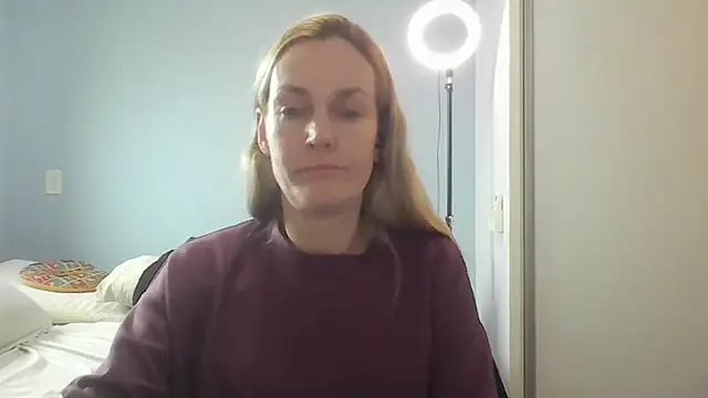 Annylove1 online show from June 16, 12:30 pm