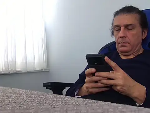 ALPHANDRE online show from April 4, 7:28 am