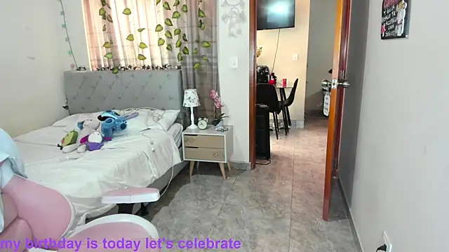 charlott7 online show from June 8, 3:34 pm