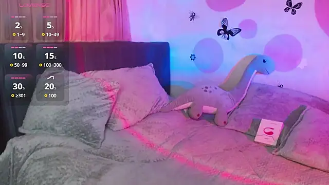 Snapshot of Cata_cortes chatting on February 22, 2:06 am Cata cortes online show from February 22, 2:06 am