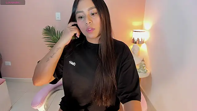 Ciara8 online show from October 27, 1:37 pm