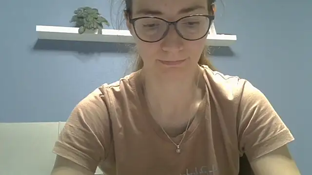 Ashleyspice online show from June 2, 6:26 am