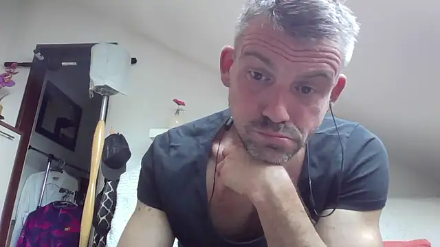 Cambitchboy online show from March 15, 3:07 pm