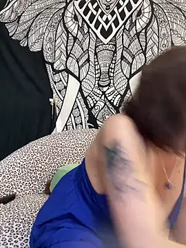 Snapshot of Boonny_Boo01 chatting on June 12, 3:33 pm Boonny Boo01 online show from June 12, 3:33 pm