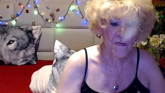 HappyWomanOn online show from June 2, 9:22 am