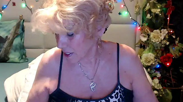 HappyWomanOn online show from June 3, 6:13 pm