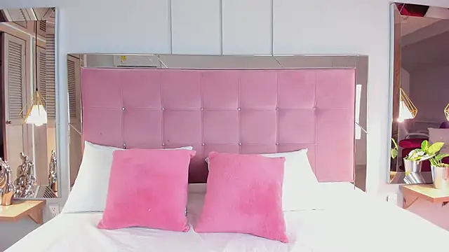 Ahincale online show from January 5, 8:01 pm