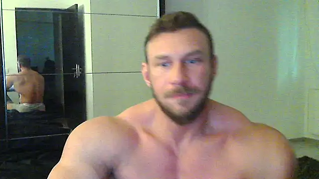 muscularkevin online show from March 9, 2:32 pm
