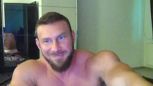 muscularkevin online show from May 11, 2:45 pm