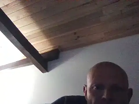 Snapshot of davigochi77bcn chatting on March 13, 9:48 pm davigochi77bcn online show from March 13, 9:48 pm