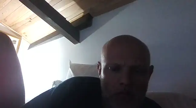 Snapshot of davigochi77bcn chatting on March 19, 10:31 pm davigochi77bcn online show from March 19, 10:31 pm