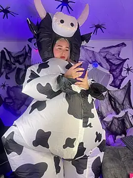 Irisweet  online show from October 29, 10:33 pm