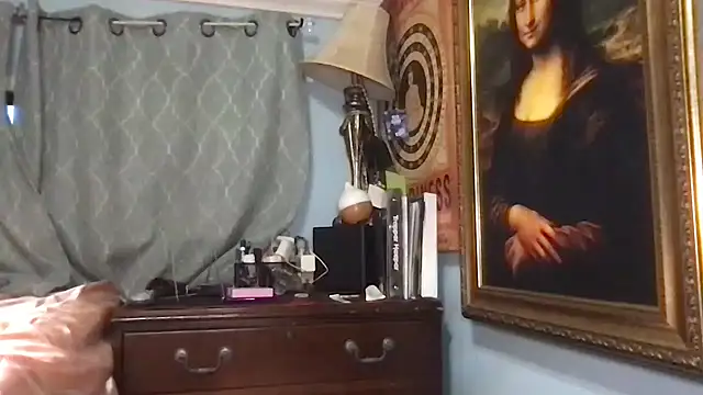LuLuValenttine101 online show from July 9, 1:04 pm