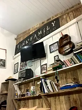 raphadoors19 online show from November 17, 5:52 pm