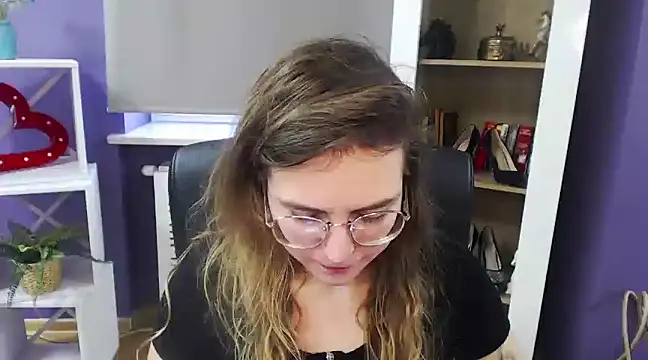 Zoey Erotic online show from January 20, 11:35 am