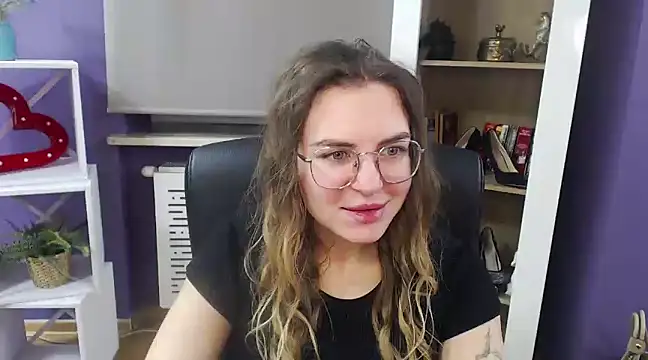 Zoey Erotic online show from January 21, 5:27 am